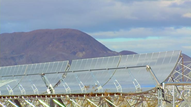 Illustration of the sun reflecting off three long, narrow mirrors with a blue sky in the background