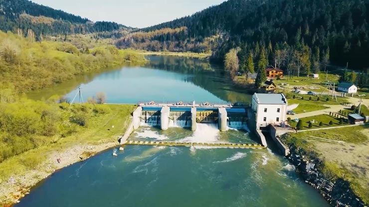 An overhead view of a bridge over a waterway